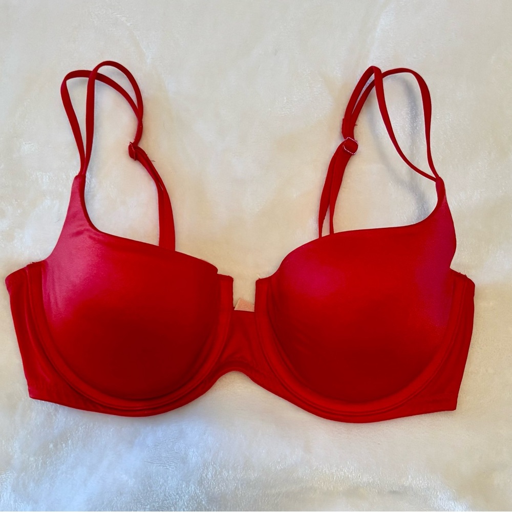 Y2K Romantic Red Victoria’s Secret Sweetheart Bra